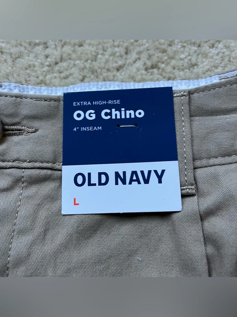 NWT Old Navy Women’s Khaki Extra High-Rise OG Chino Shorts - Size L - Stretch
